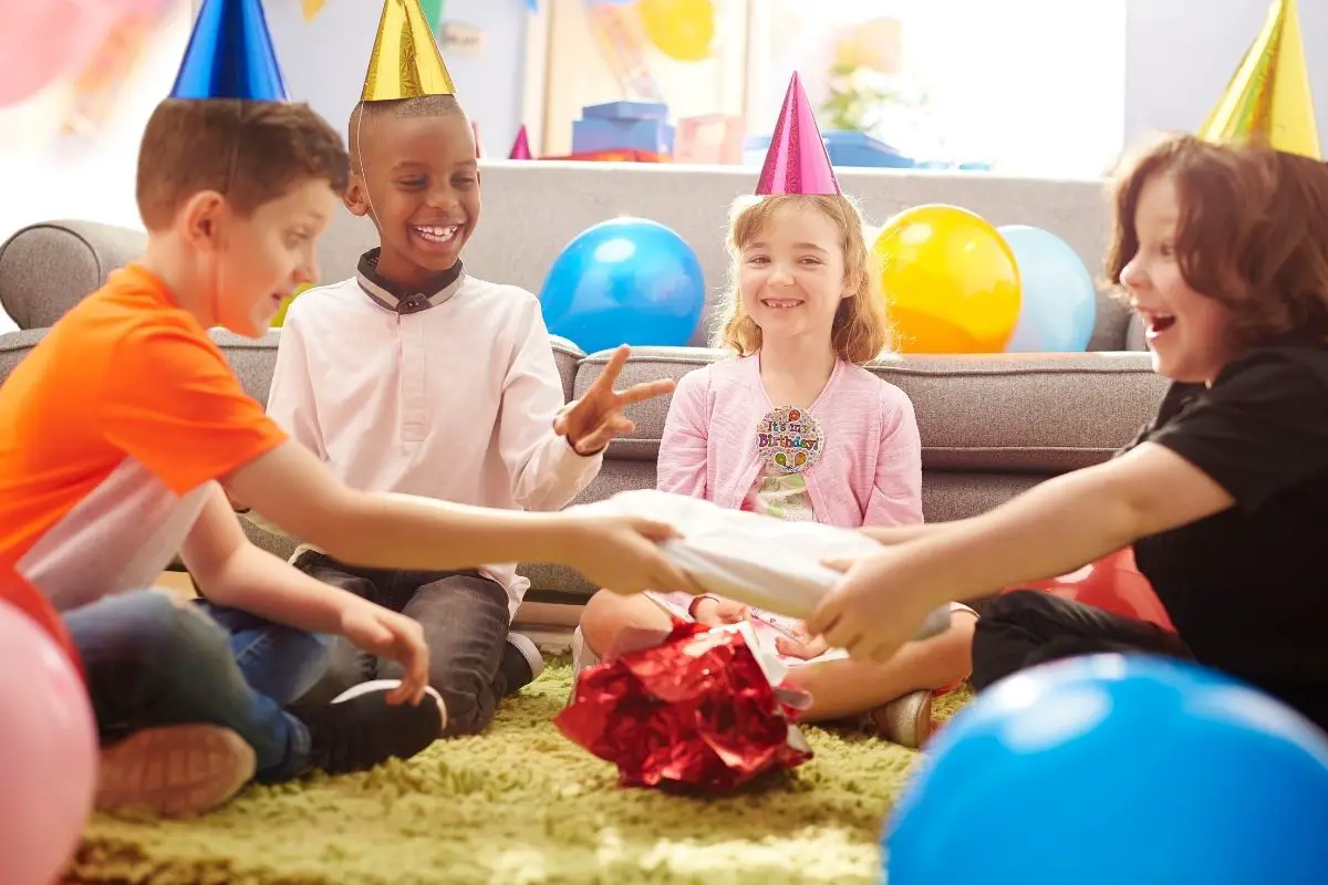 11 Childrens Party Games For 8 Year Olds