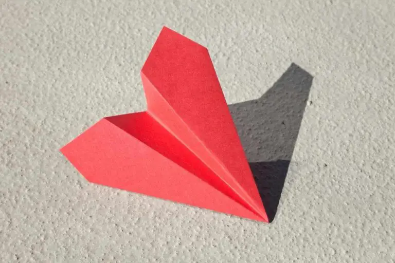 How To Make Paper Airplanes? 